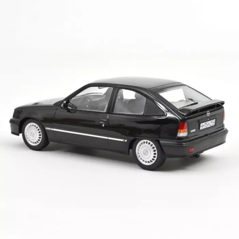 Opel Kadett GSi 1991 Black metallic Helmut Schmidt 1:18