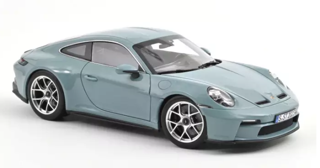 Porsche 911 S/T 2023 Meissenblue 1:18