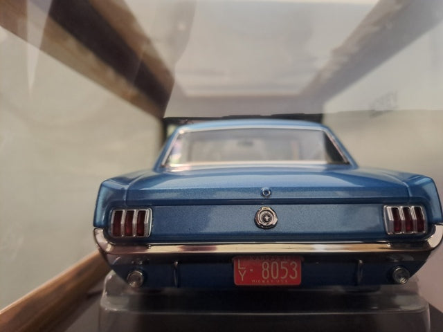 Ford Mustang Coupe 1965 Turquoise metallic 1/18