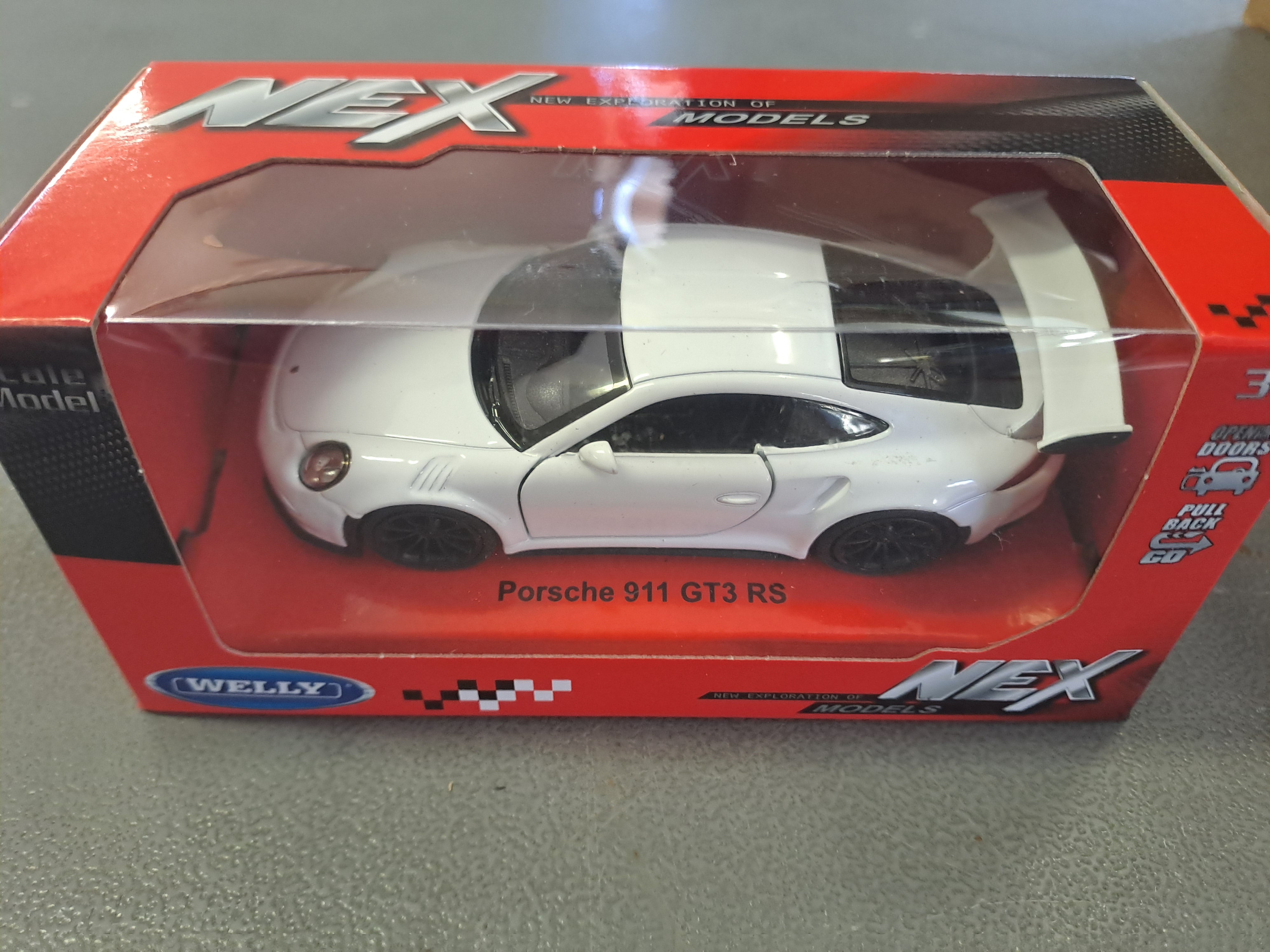 PORSCHE 911 GT3 RS PULLBACK WHITE 2016 1/35