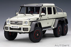 MERCEDES-BENZ G63 AMG 6 X 6 WHITE 1/18