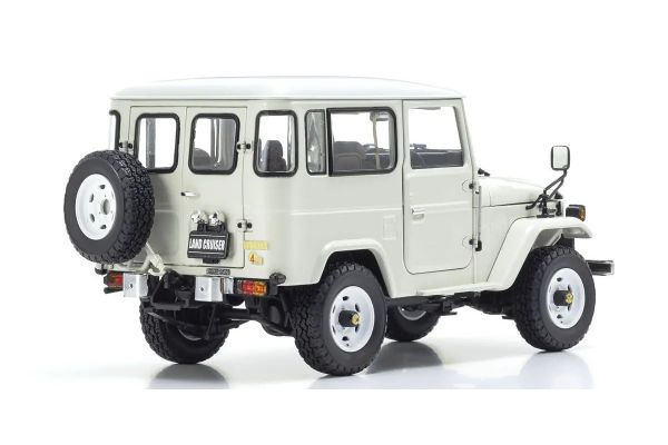 TOYOTA LAND CRUISER 40 VAN WHITE 1/18