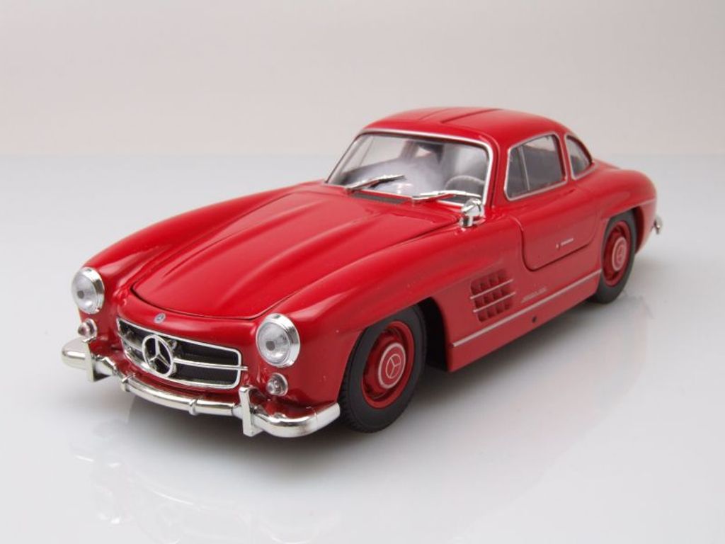 MERCEDES-BENZ 300 SL RED 1/24