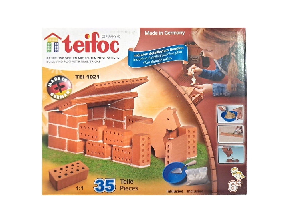 HORSE STABLE APPROX 35 PARTS