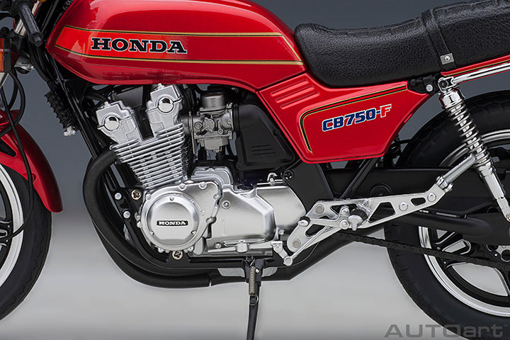 HONDA CB750F BARIBARI LEGEND RED WITH HELMET 1/12