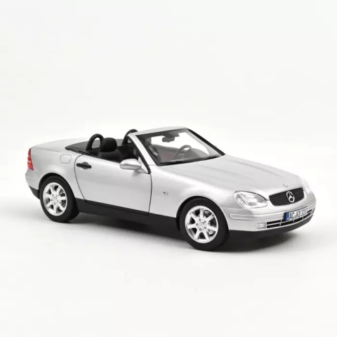 Mercedes-Benz SLK 1996 Brillant Silver 1:18