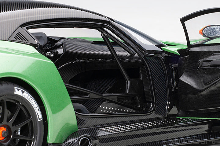 ASTON MARTIN VULCAN MET GREEN 1/18