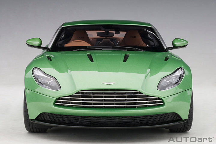 ASTON MARTIN DB11 APPLLETREE GRN 1/18