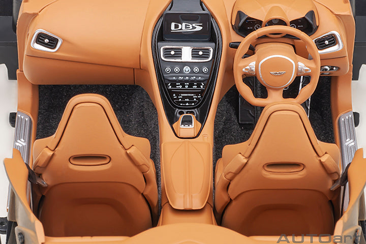 ASTON MARTIN DBS SUPERLEGGERA PEARL BLUE 1/18