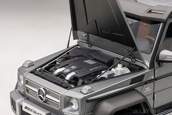 MERCEDES-BENZ G63 AMG 6 X 6 PLATINUM 1/18