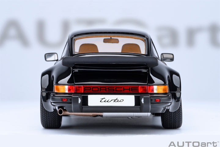 1/18 PORSCHE 911(930) TURBO 3.0 (BLACK)