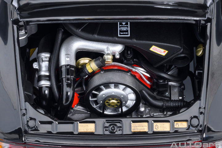 1/18 PORSCHE 911(930) TURBO 3.0 (BLACK)