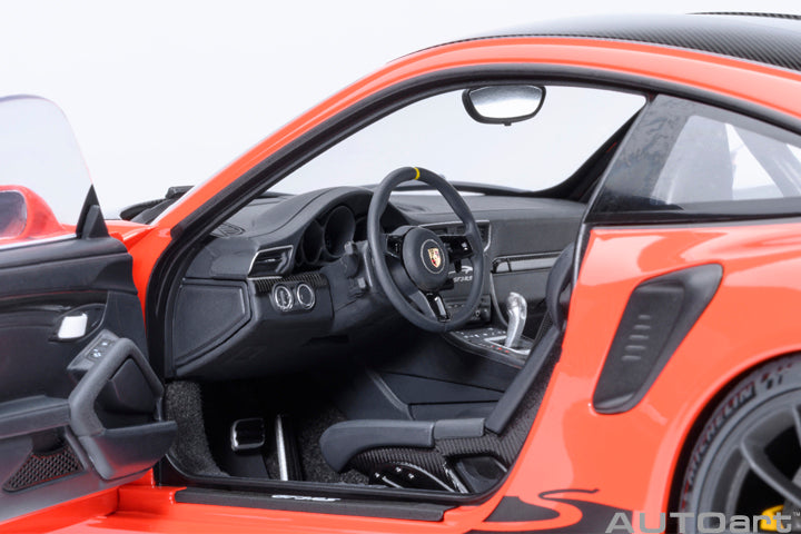 1/18 PORSCHE 911 (991.2) GT3 RS WEISSACH PACKAGE ( LAVA ORANGE )