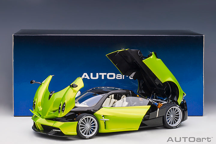 1/18 PAGANI HUAYRA ROADSTER (VERDE FIRENZE)