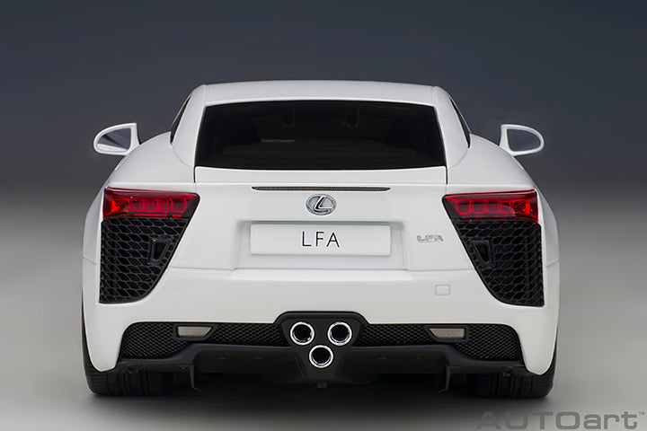 1/18 LEXUS LFA (WHITEST WHITE)