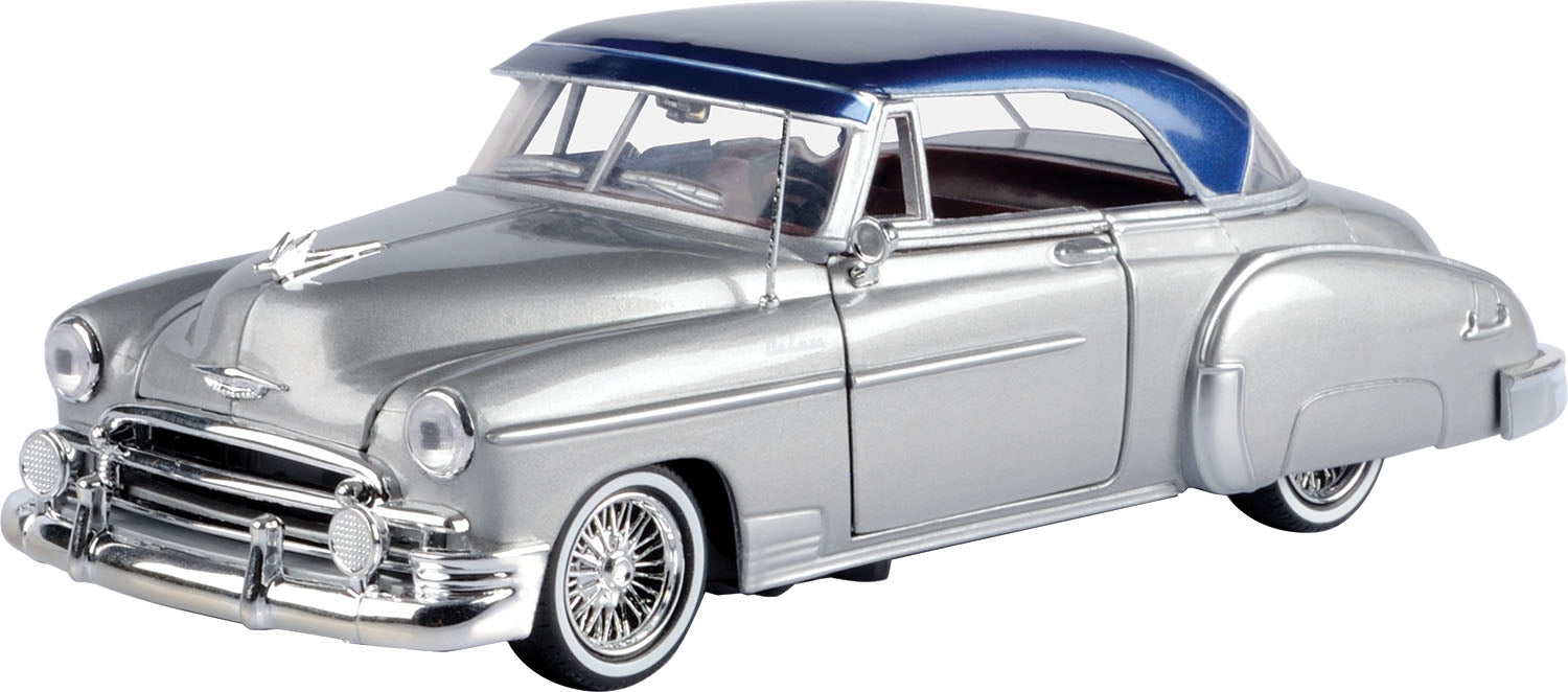 GET LOW - 1:24 1948 CHEVY AEROSEDAN FLEETSIDE