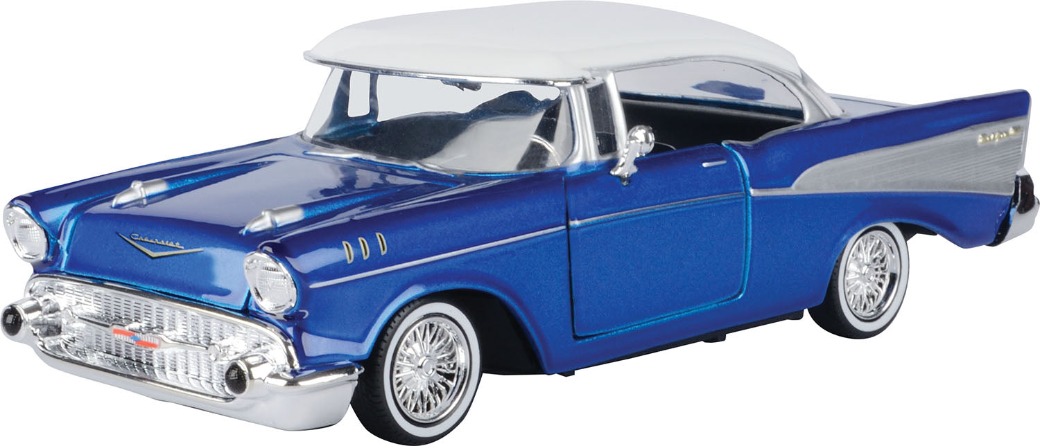 GET LOW - 1:24 1957 CHEVY BEL AIR COUPE(WITH VISOR)