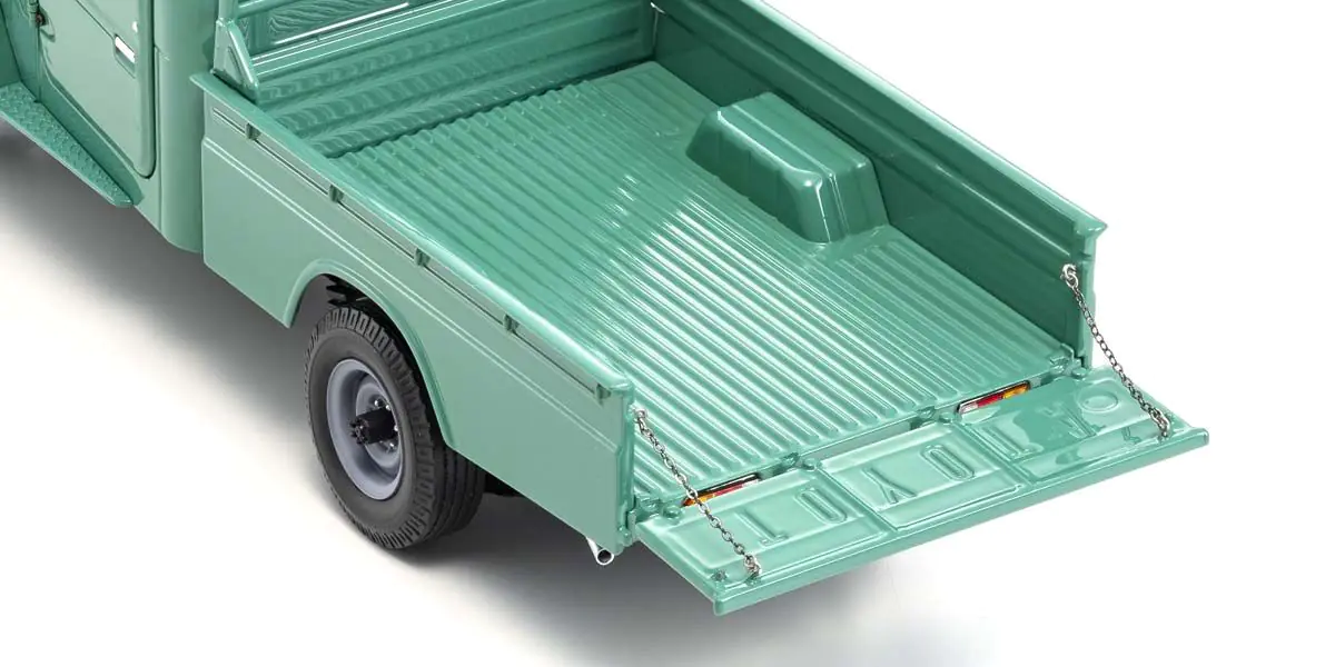 TOYOTA LAND CRUISER 40 (F.GREEN) 1/18