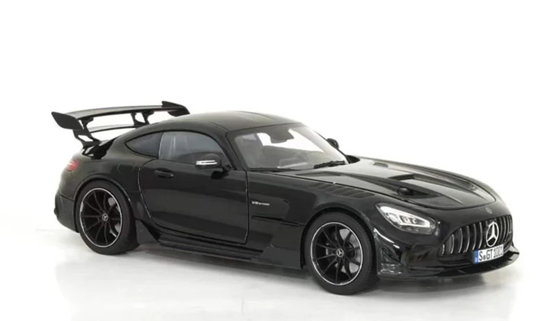 Mercedes-AMG GT Black Series 2021 Black 1:18